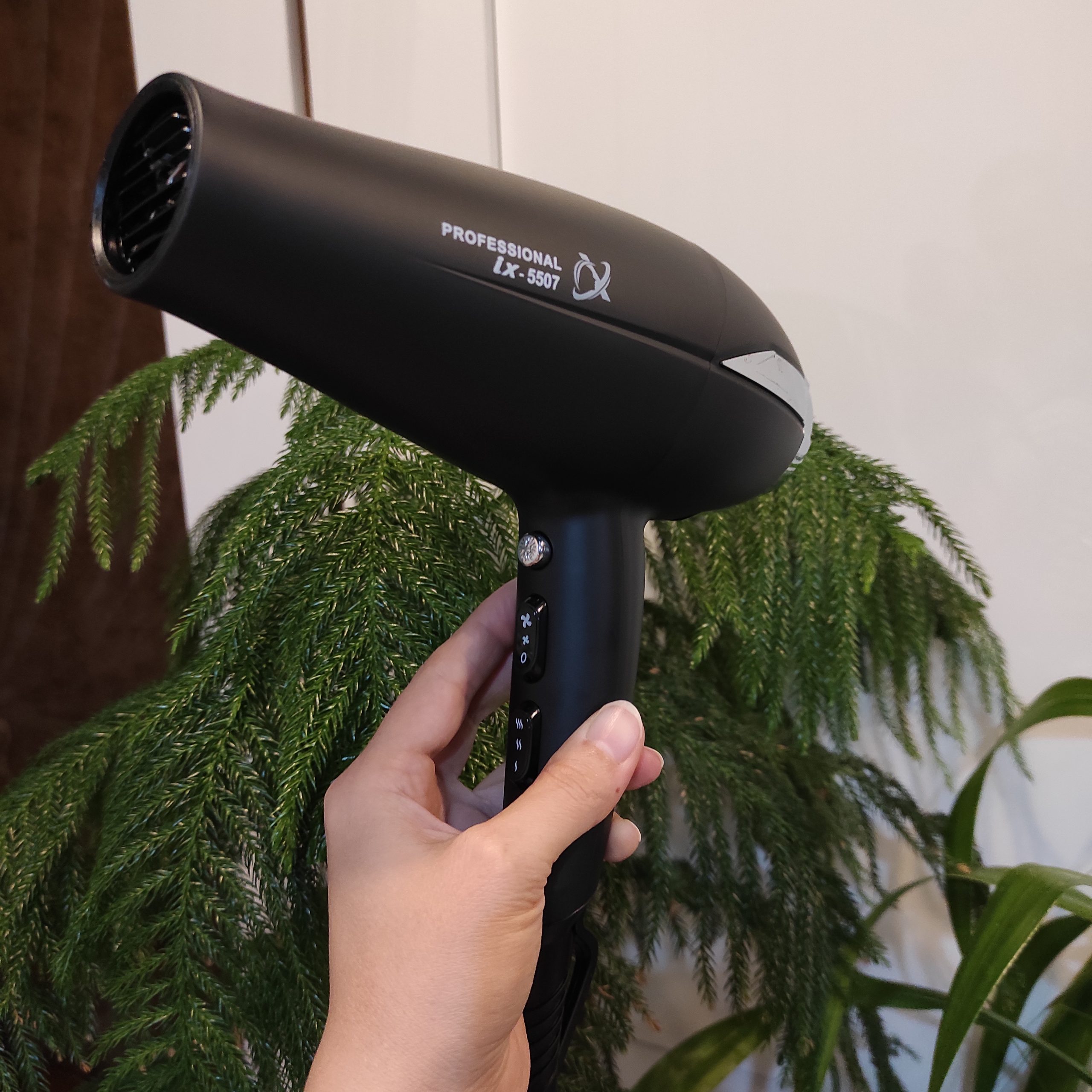 سشوار حرفه ای مدل ix 5507